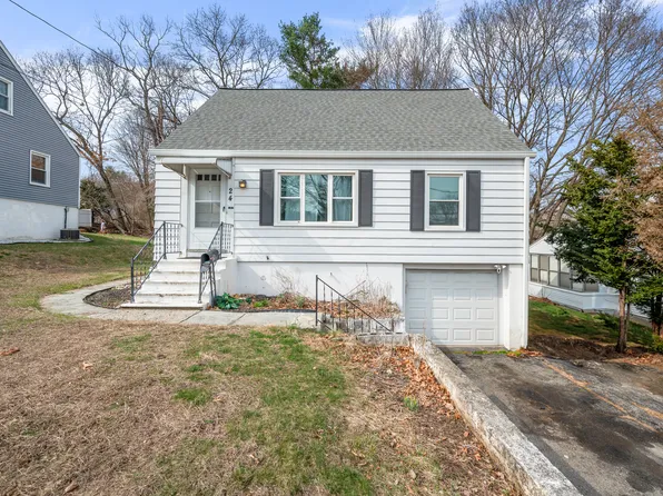 24 Deerfield Avenue, Waterbury, CT 06708