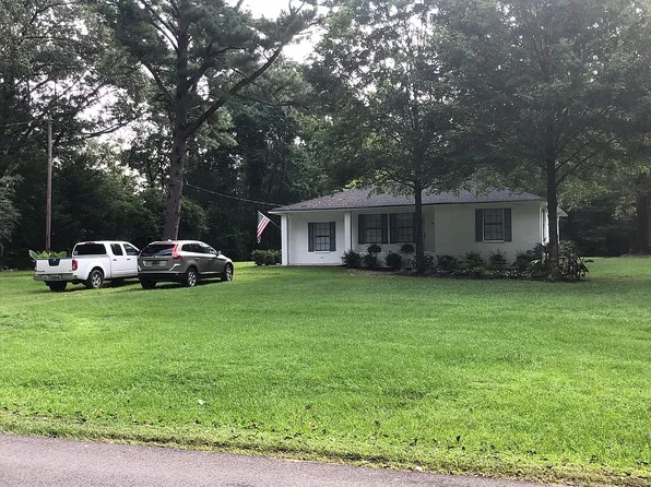 20 Smithville Rd, Petal, MS 39465