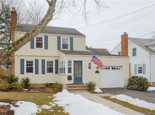 15 Dorset Rd, West Hartford, CT 06119