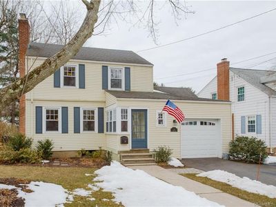 15 Dorset Rd, West Hartford, CT, 06119