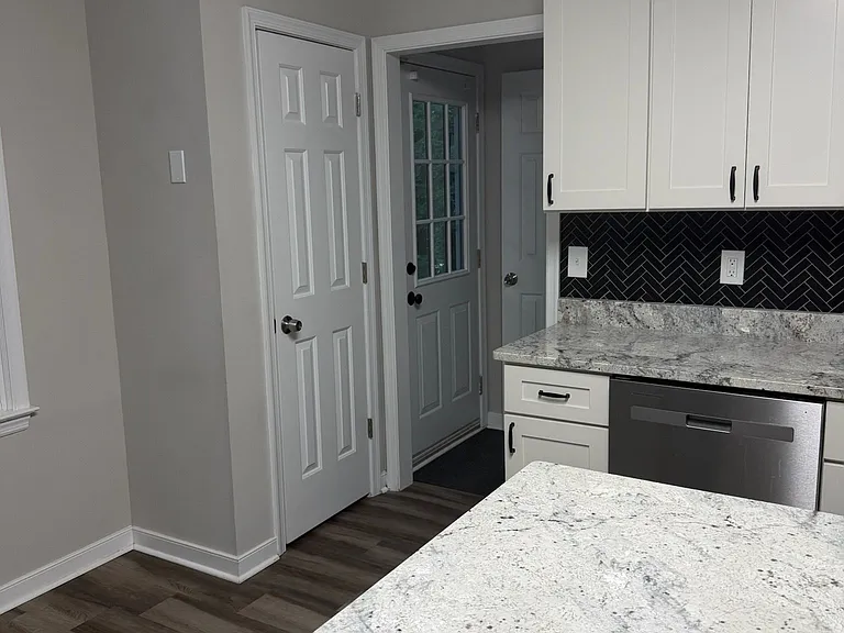 13911 Belmont Stakes Ct — Photo 7