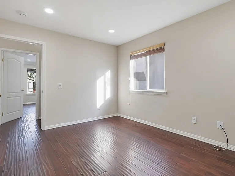 5187 Knollwood Way — Photo 43