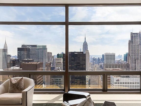 5th image of 721 5th Ave Penthouse 6465AB