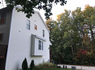 34 Chandler Ln #34, Epping, NH 03042