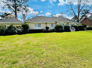 1202 Pruitt Dr, Waycross, GA 31501