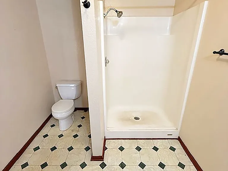 326 County Road 4228 — Photo 11