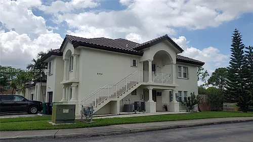 8804 NW 109th Pl #402 Photo 1