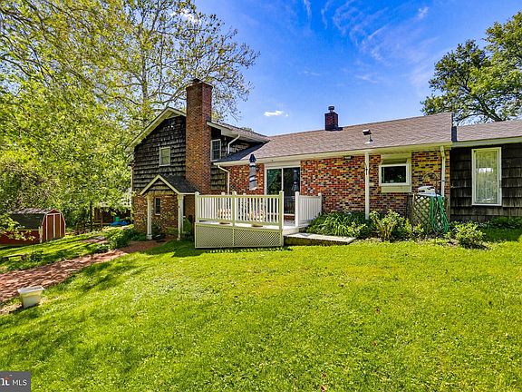 5th image of 7437 Inwood Ave