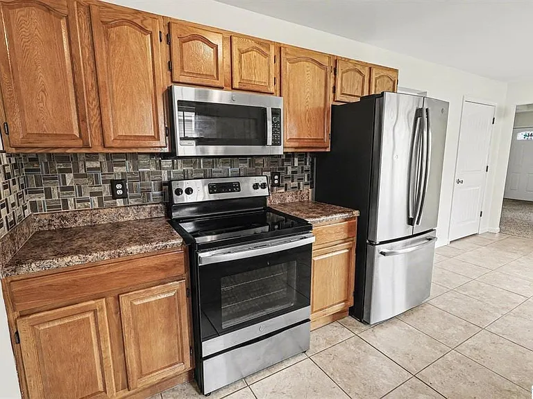 4464 Winchester Hills Way — Photo 4