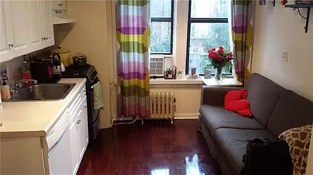 Rented by New York Residence