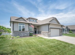 1525 N Blackstone St, Wichita, KS 67235