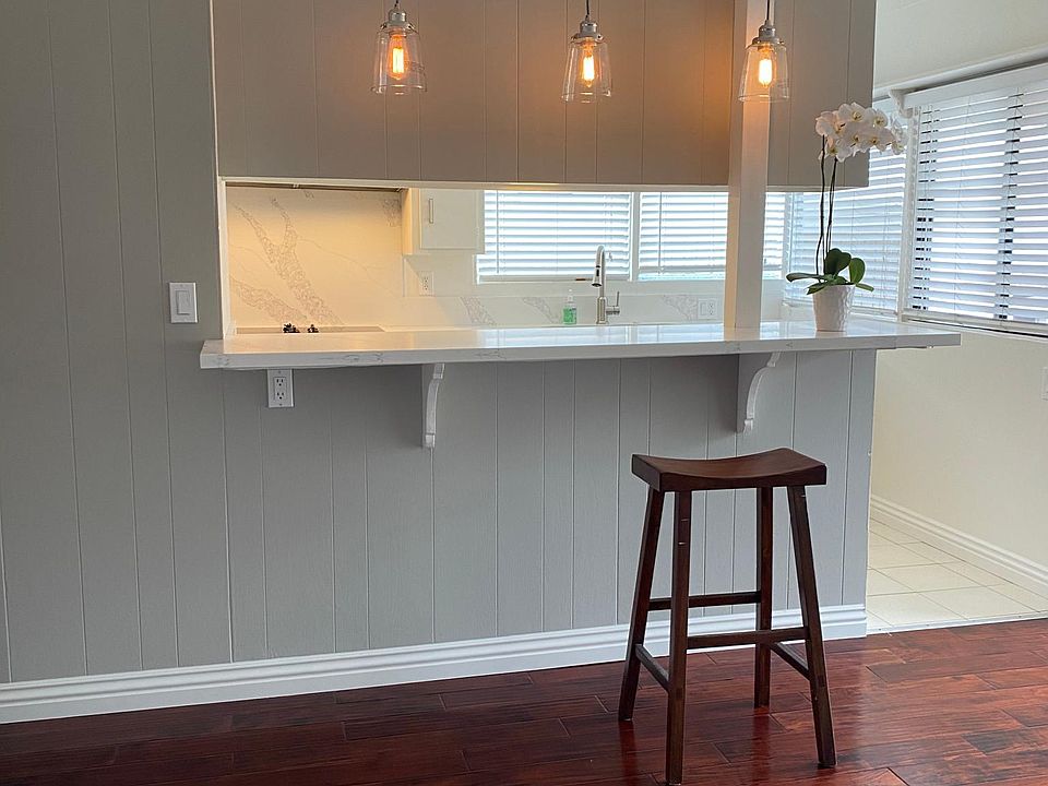 1st image of 224 Marine Ave