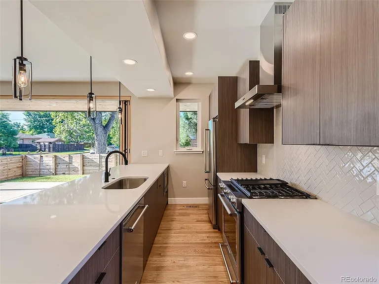 2605 W 40th Ave — Photo 6