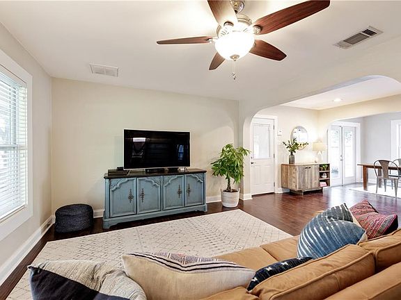 5th image of 1602 Glenvalley Dr