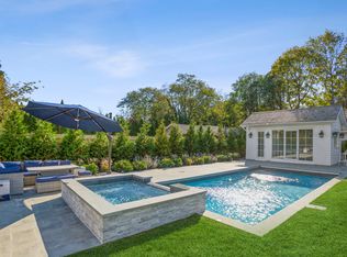 93 David Whites Ln, Southampton, NY 11968