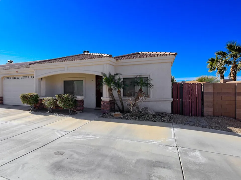 3470 Candlewood Dr