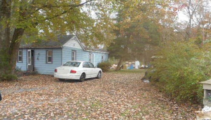 2nd image of 309 Pine St
