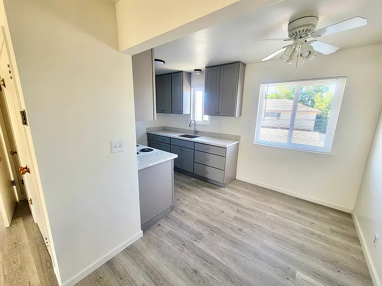 2949 Magliocco Dr #12 — Photo 7