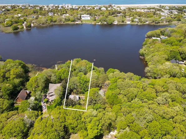 8415 Soundview Ave, Southold, NY 11971