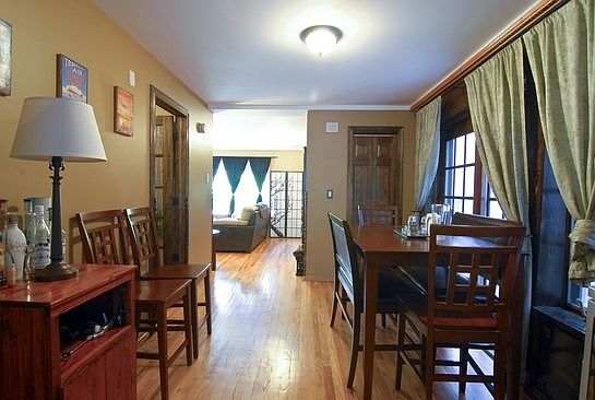 3rd image of 1730 W Huron St #1
