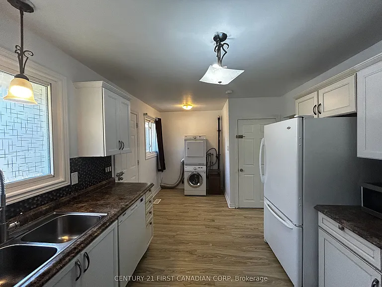 699 Huron St #A — Photo 17