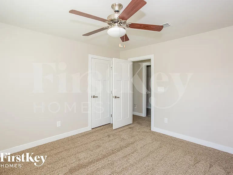 1658 Scarbrough Cir SW — Photo 13