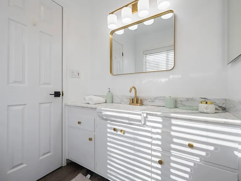 6831 Wexford Pl — Photo 32