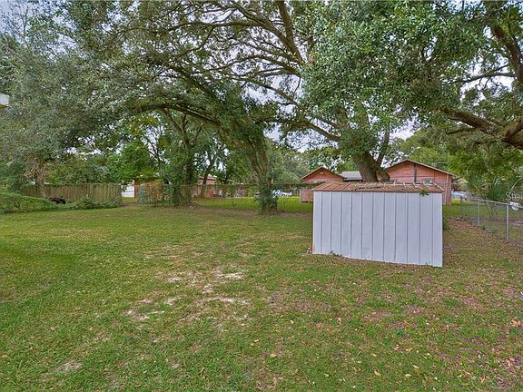 4th image of 3606 E Idlewild Ave