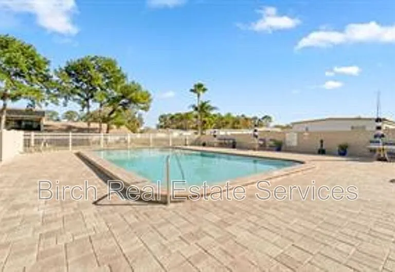 2131 Ridge Rd S #108 — Photo 14