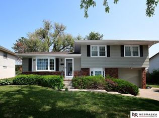 9342 Corby St, Omaha, NE 68134