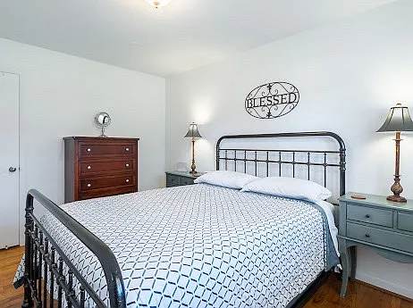 224 Adams St — Photo 22