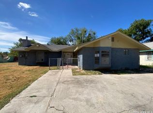 402 Ramon St, Del Rio, TX 78840