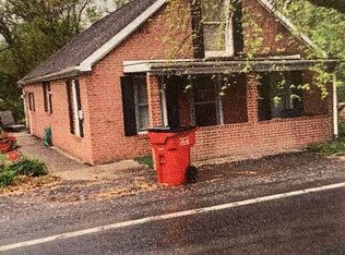 305 W Main St, Hedgesville, WV 25427