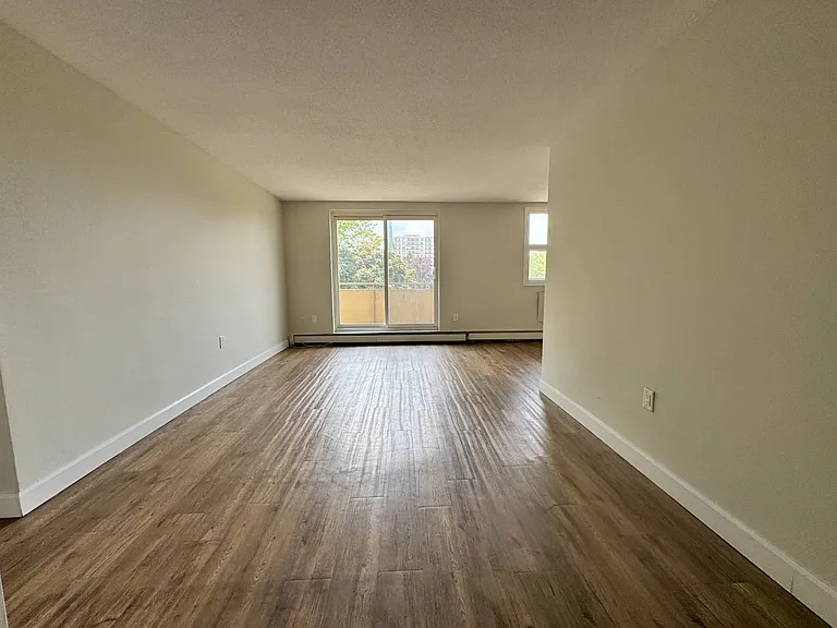 200 London Rd #508 — Photo 9