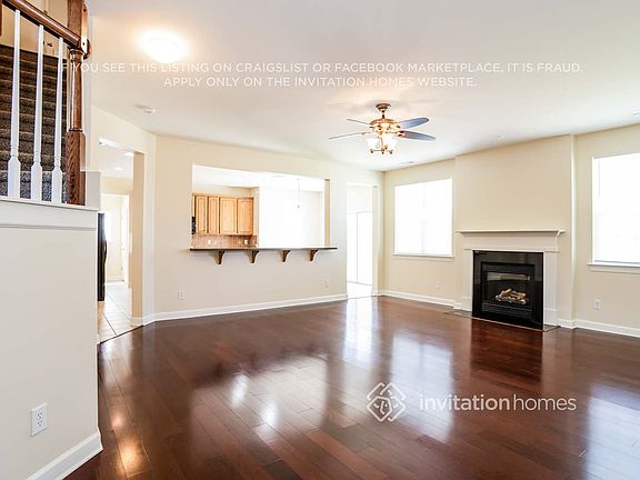 5th image of 404 Springwood Dr