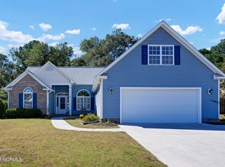 79 Shandy Way, Hampstead, NC 28443