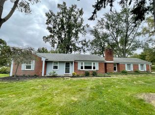 6625 W Dartmoor Rd, West Bloomfield, MI 48322