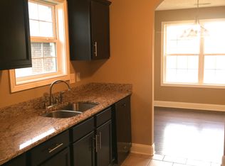 1031 Hendricks Ct, Clarksville, TN 37040