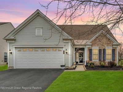 2 Radcliffe La, Manchester, NJ, 08759