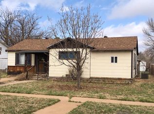 926 E 15th St, Colorado City, TX 79512