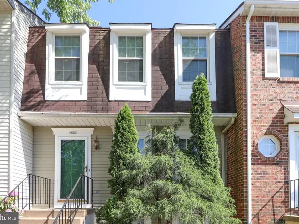 4683 Joanna Ct, Woodbridge, VA 22193