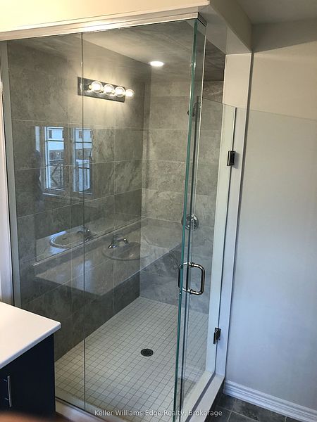 Hamilton Townhouse for rent - 3 Bedrooms — photo 9