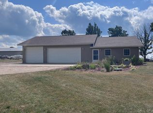 266 Montgomery Ave SW, Montgomery, MN 56069