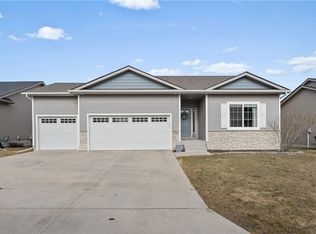 509 SE 15th St, Grimes, IA 50111