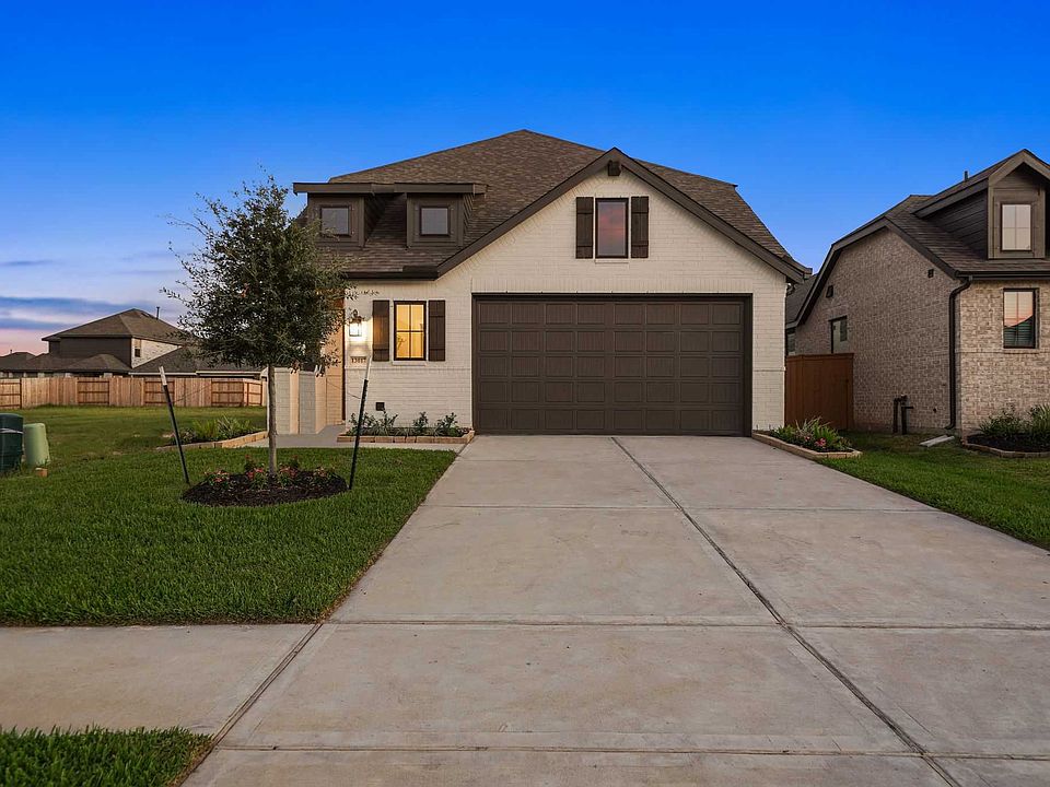 1st image of 13017 Blue Flora Dr