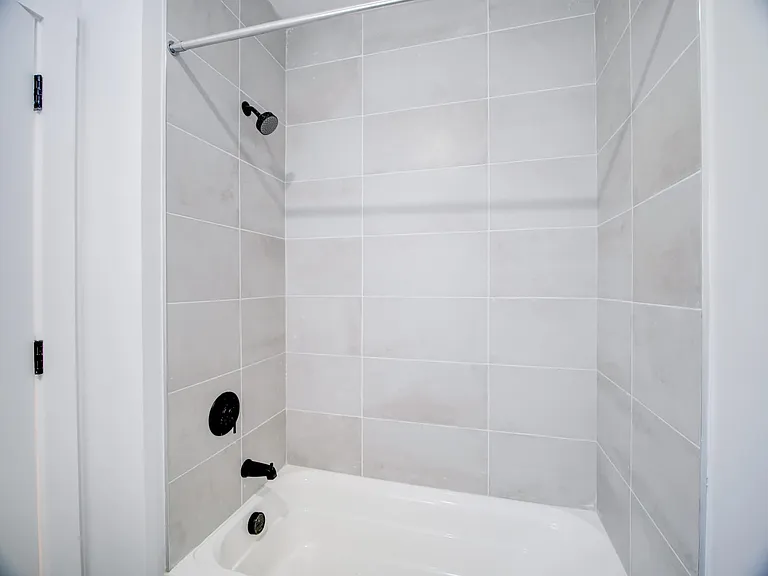 6 Madison St #VAR3 — Photo 16