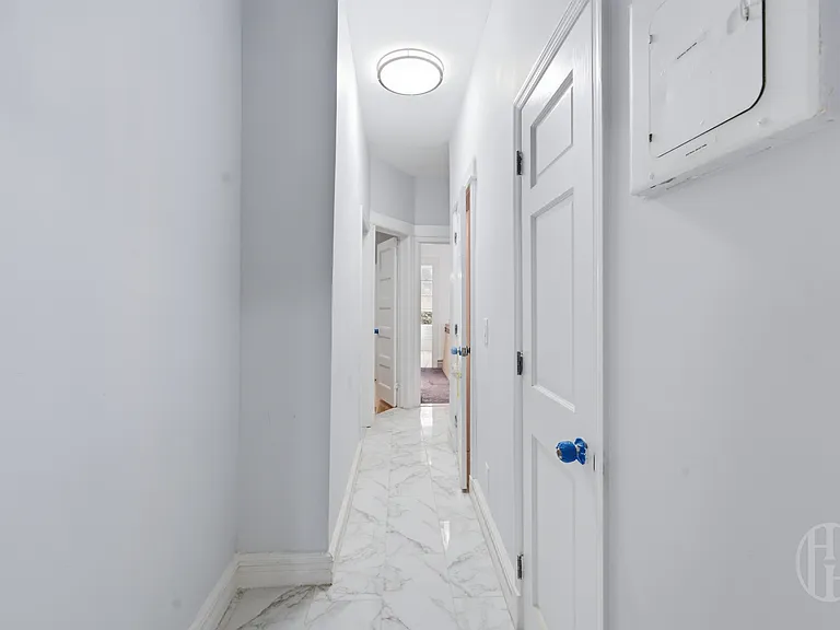 204 E 31st St #2 — Photo 13