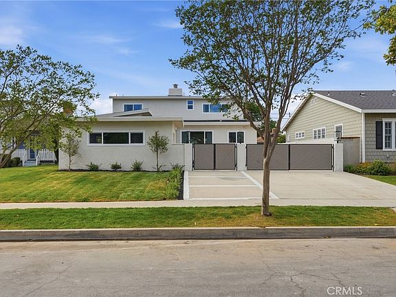 2nd image of 3675 Palo Verde Ave