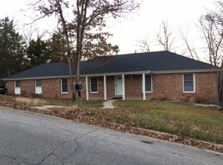 2110 Cedar Hill Rd, Jefferson City, MO 65109