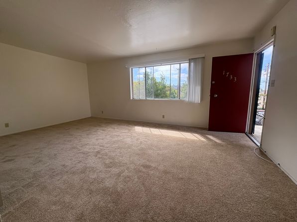 1729 162nd Ave #3